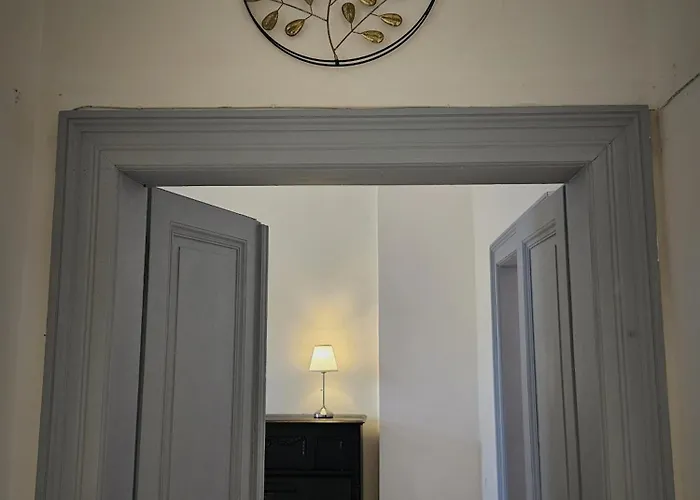 An House - Smart Choice For 6 Appartement Praag